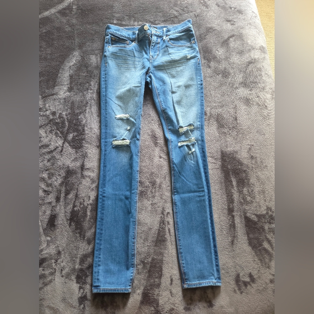 Express Distressed Blue Women's Jeans 4L